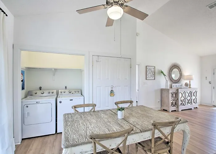 Pensacola Beach Home 1 Block To Beach Access