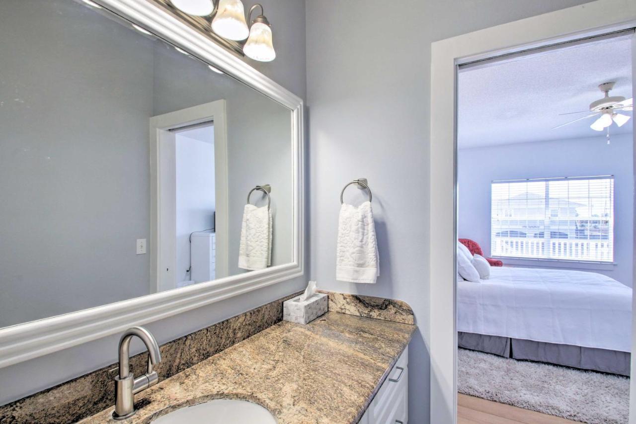 Pensacola 1 Block To Access Holiday home Pensacola Beach